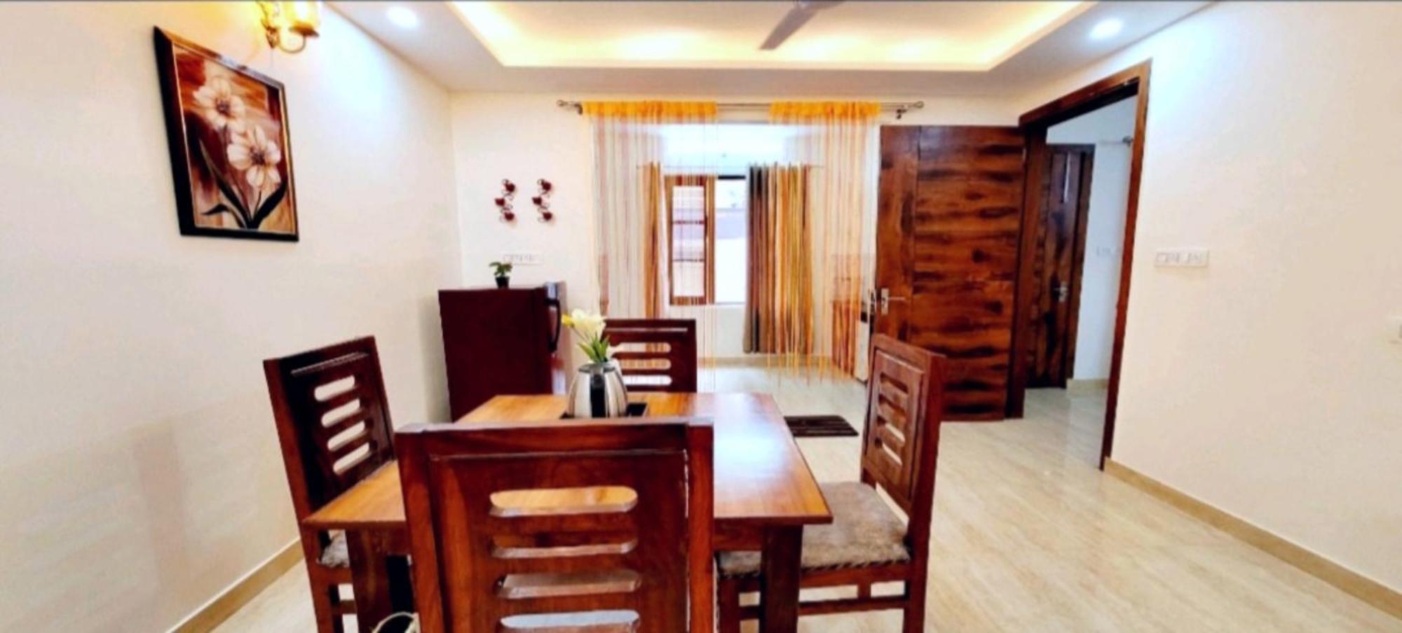 Yogvan Luxury 1Bhk Apartments Tapovan ริชิเคช ภายนอก รูปภาพ