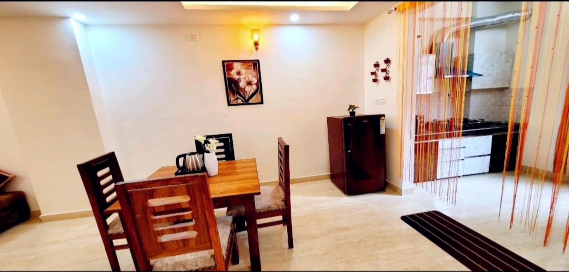 Yogvan Luxury 1Bhk Apartments Tapovan ริชิเคช ภายนอก รูปภาพ