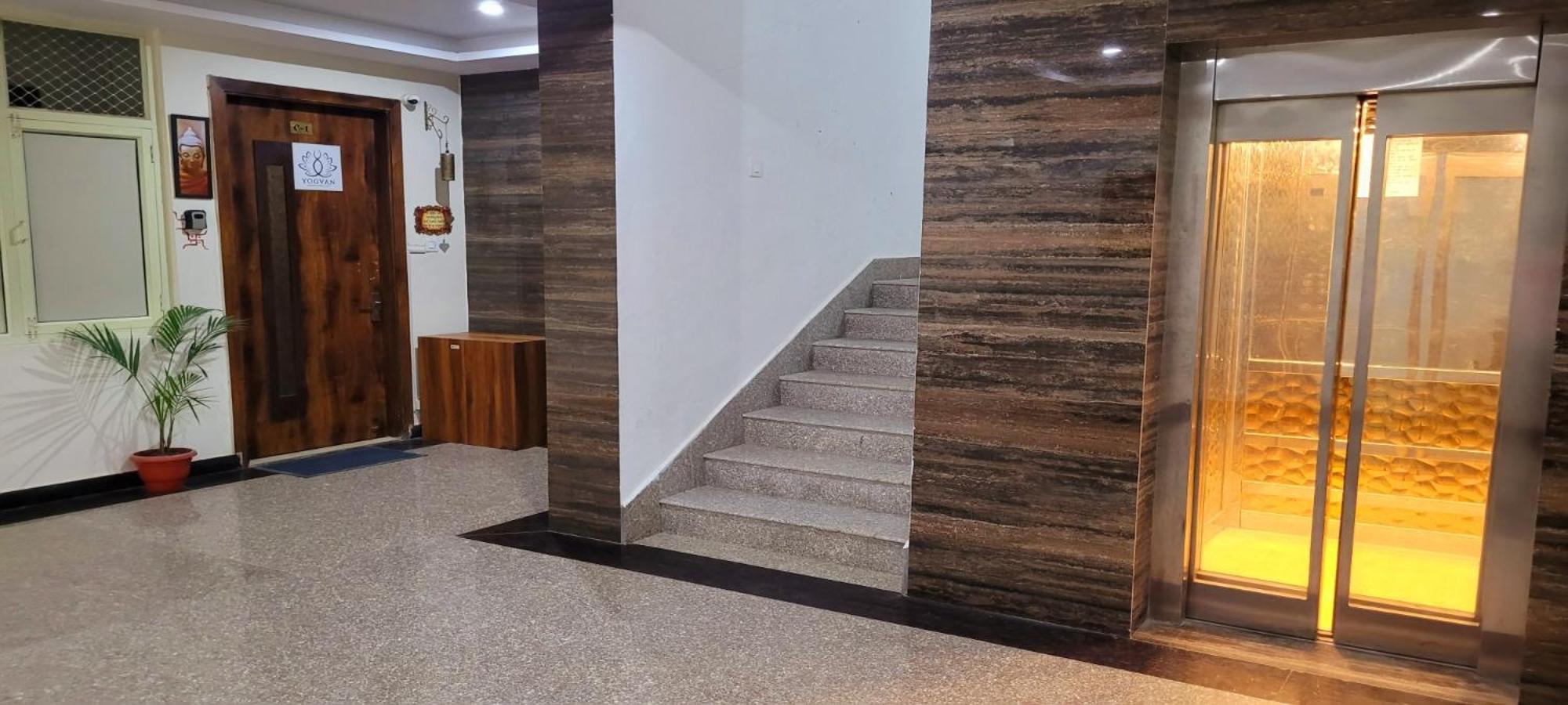 Yogvan Luxury 1Bhk Apartments Tapovan ริชิเคช ภายนอก รูปภาพ