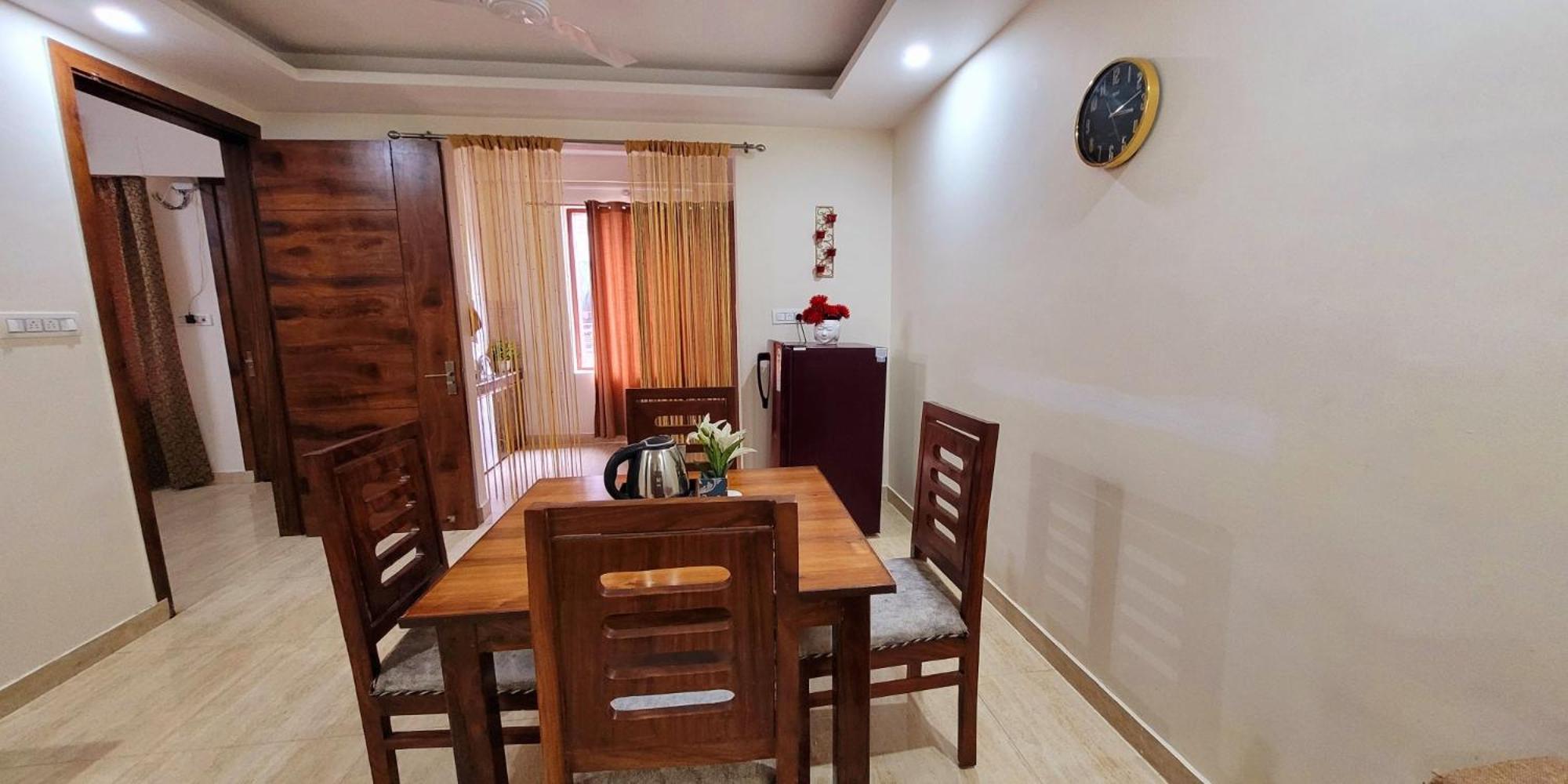 Yogvan Luxury 1Bhk Apartments Tapovan ริชิเคช ภายนอก รูปภาพ