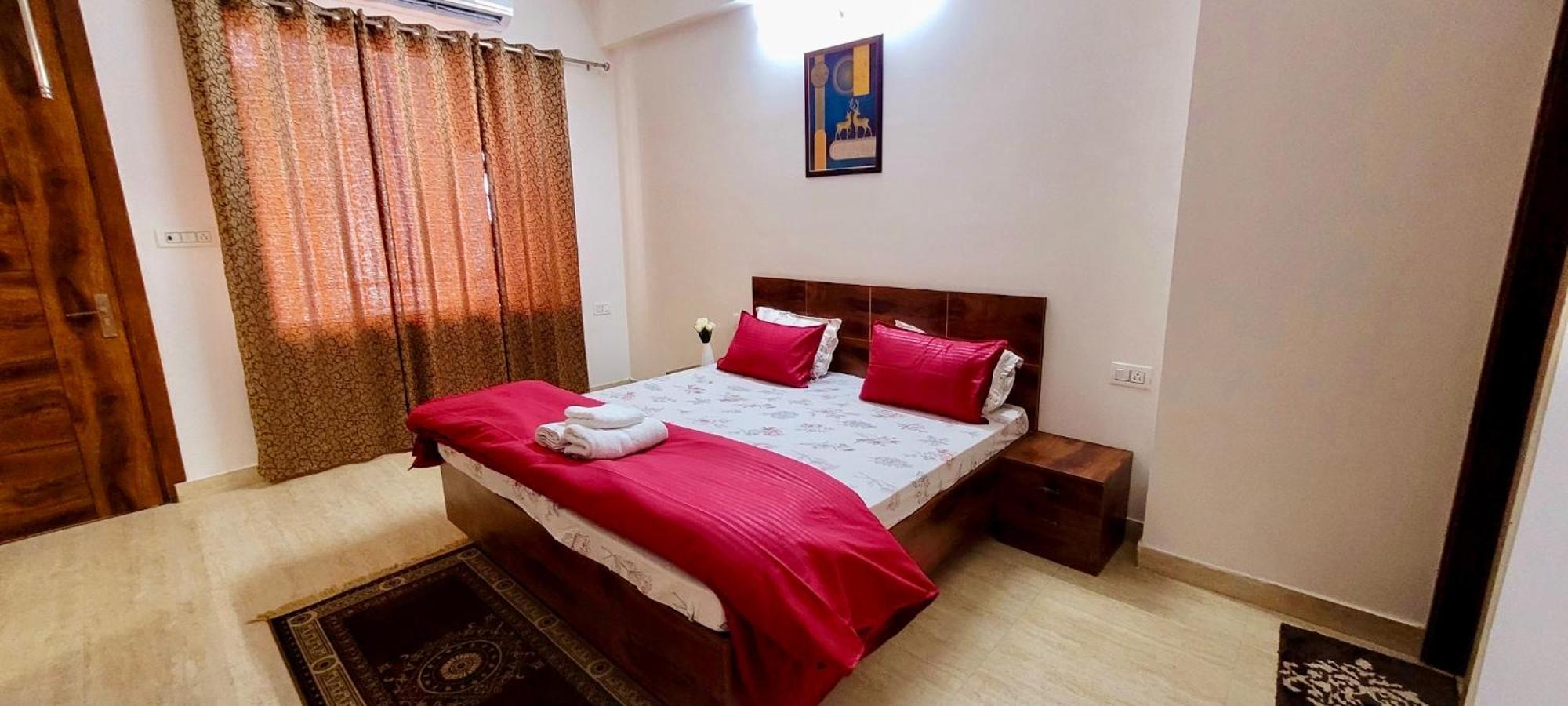 Yogvan Luxury 1Bhk Apartments Tapovan ริชิเคช ภายนอก รูปภาพ