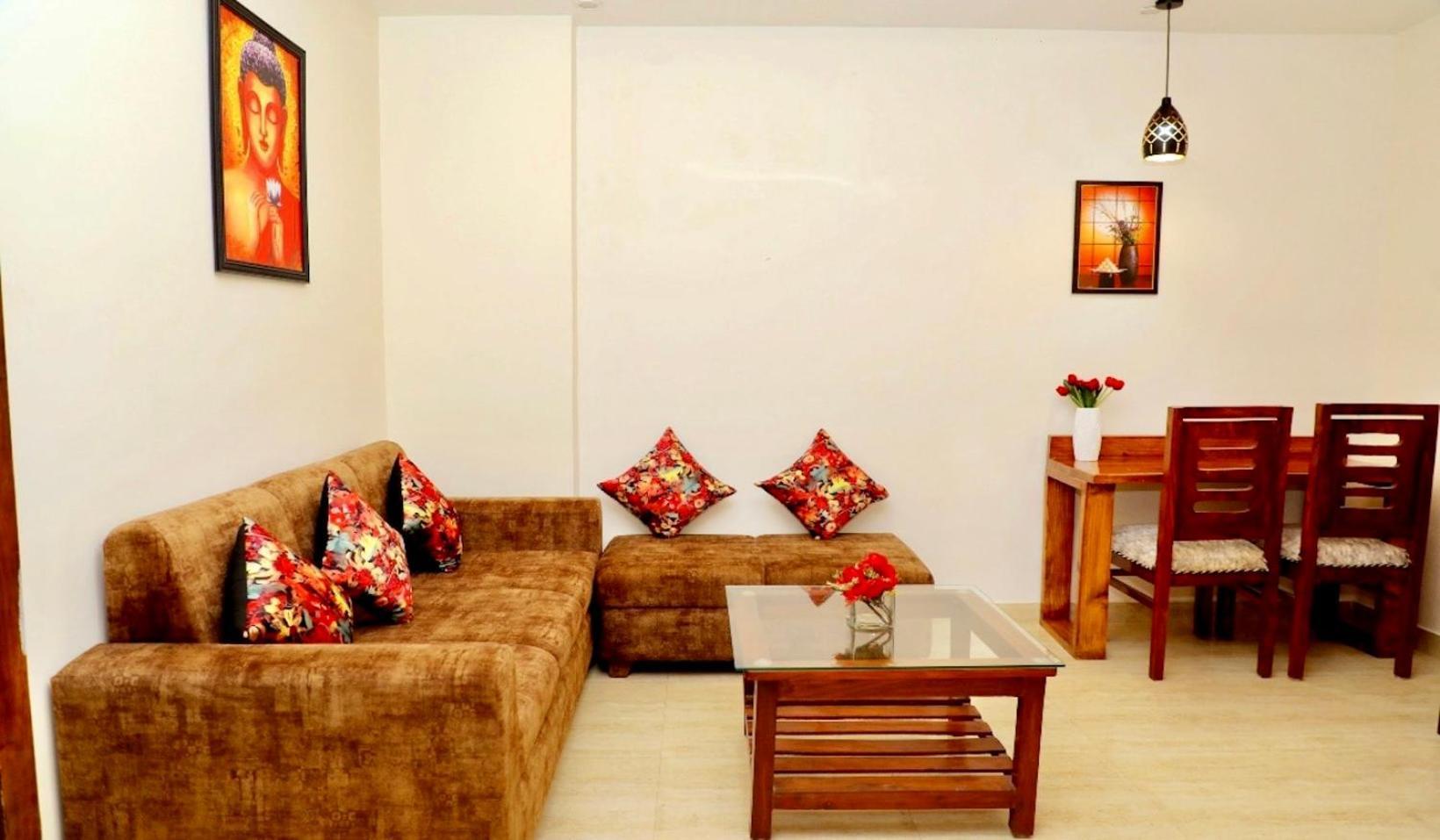 Yogvan Luxury 1Bhk Apartments Tapovan ริชิเคช ภายนอก รูปภาพ