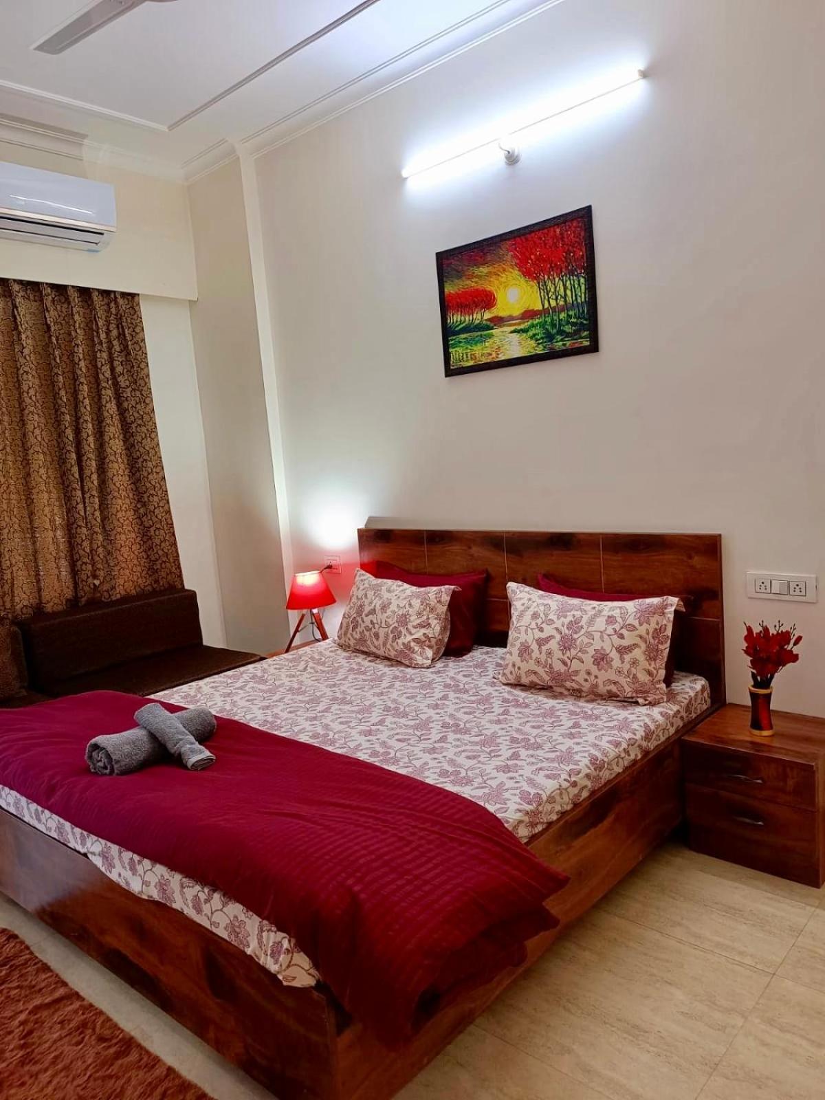 Yogvan Luxury 1Bhk Apartments Tapovan ริชิเคช ภายนอก รูปภาพ